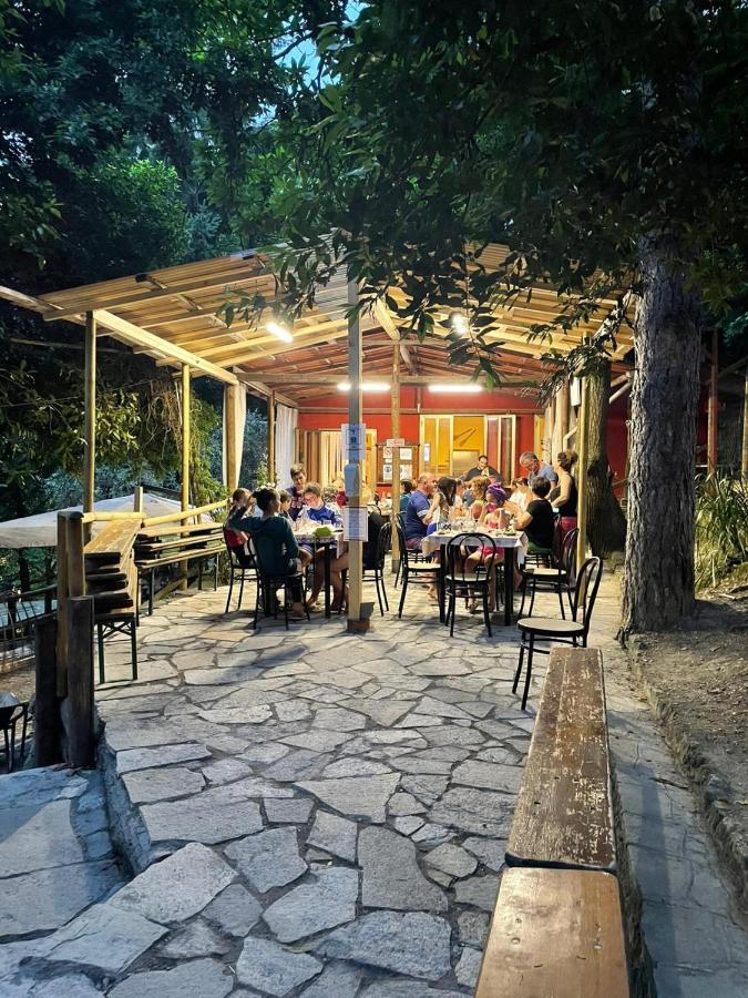 Hotel Agricamping Le Terrazze Orco Feglino Exterior foto
